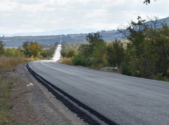 Изчезнаха знаци по главни пътища около Асеновград