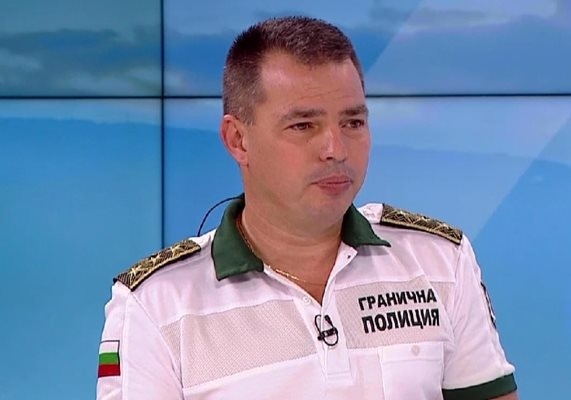 Шефът на Гранична полиция: До края на деня спираме влизането на руски коли у нас