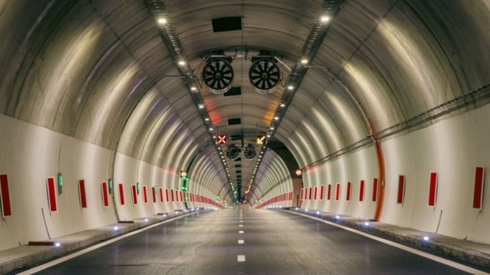 Kрай на тапите по АМ Струма: Пускат движението през тунел Железница