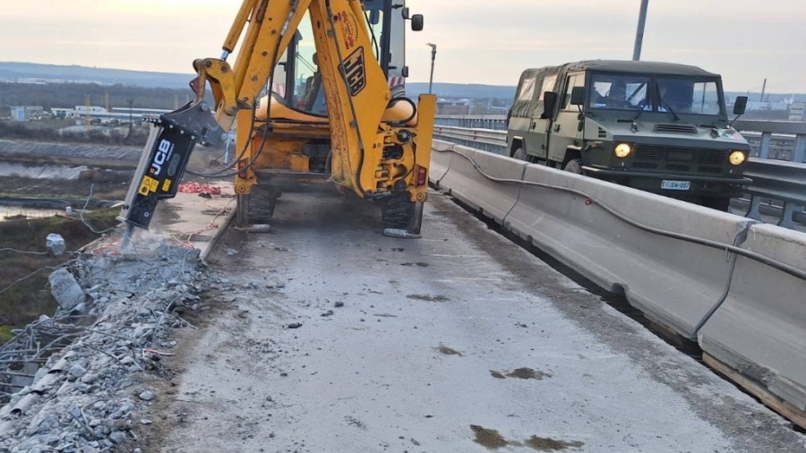 По график продължава ремонтът на Дунав мост при Русе