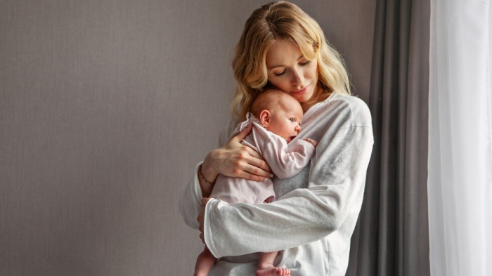 Следродилната депресия засяга близо една трета от майките