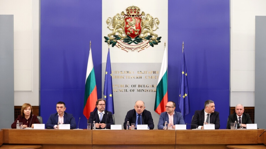 БНБ изтегли близо 37% от левовете след старта на еврото