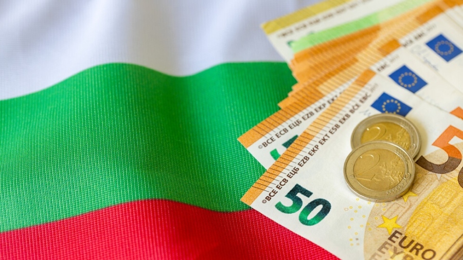 Банките и пощите под контрол при обмяната на левове в евро до юни