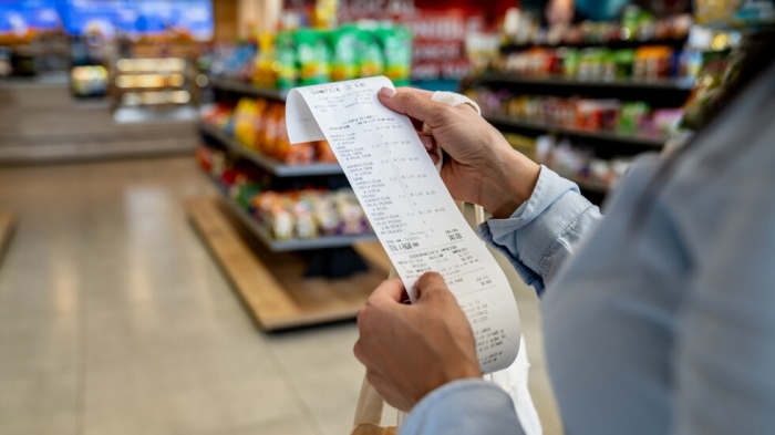 Кошница с основни храни поскъпна с 42 стотинки за година