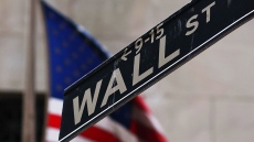 Уолстрийт тръгна нагоре след отказа на Тръмп от заплахи към Гренландия