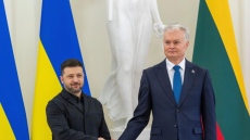 Зеленски обсъди енергийната сигурност и отбраната на среща с Науседа във Вилнюс