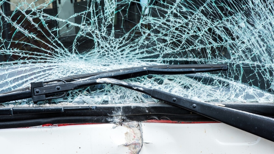 Автобус се преобърна край Анталия, осем загинали и 26 ранени след тежка катастрофа