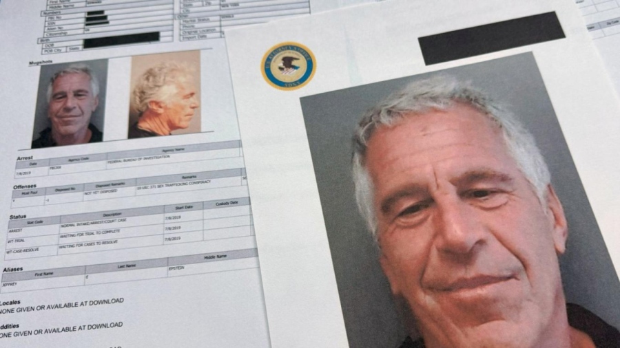 Разследват връзки на Епстийн с Чехия и Словакия