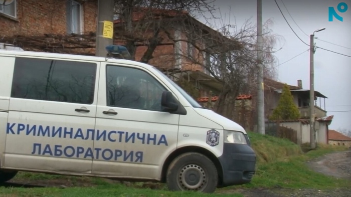 Полицията иззе видеозаписи от дома на Калушев в Българи