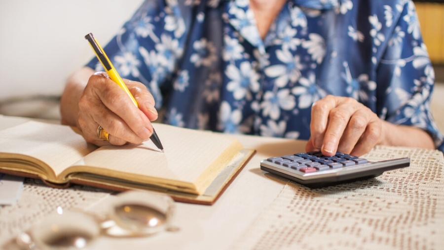 ГЕРБ-СДС предлага ежегодни великденски и коледни добавки