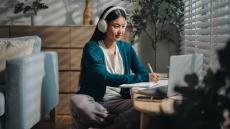 Скъпото гориво връща спора за хоум офиса