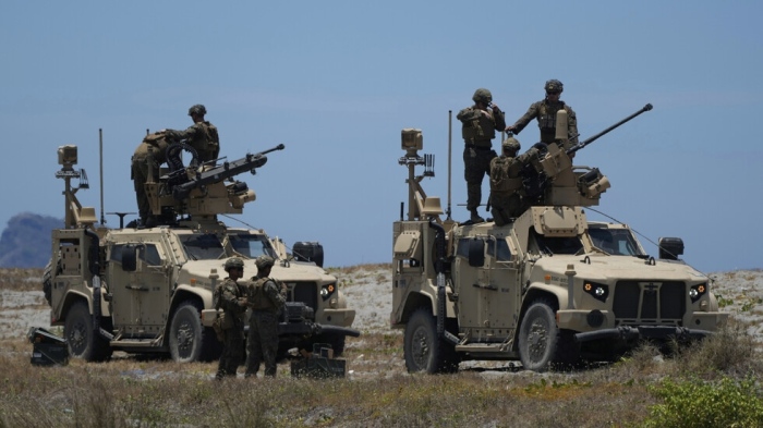 САЩ изпращат парашутисти в Близкия изток, без решение за Иран