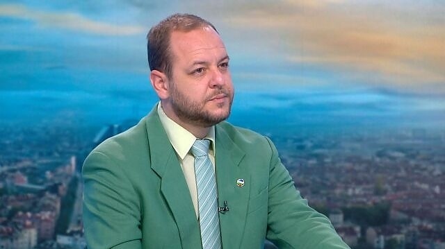 Борислав Сандов – човекът, който се опита да ликвидира българската енергетика