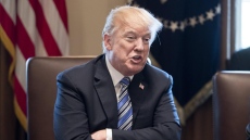 Тръмп заплаши да спре оръжията за Украйна заради Иран