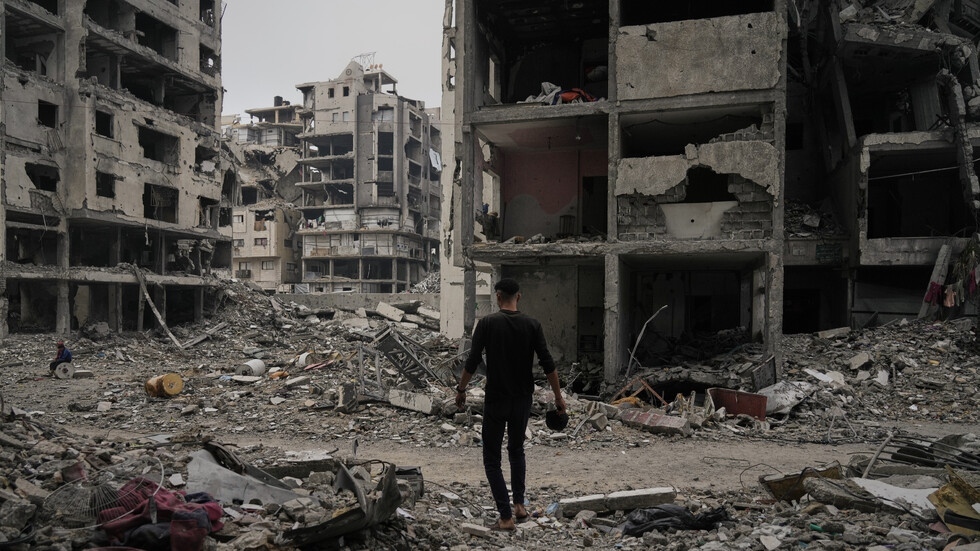 Шест месеца след примирието Газа остава в руини