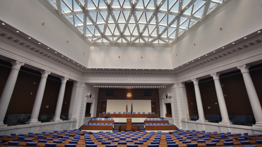 Какви са следващите стъпки за новото управление