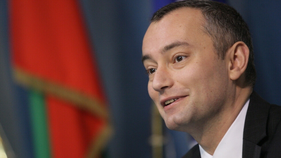 Младенов: Мирът в Газа ще изисква дълги преговори