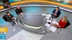 Икономисти спорят какво тласка цените и дефицита нагоре