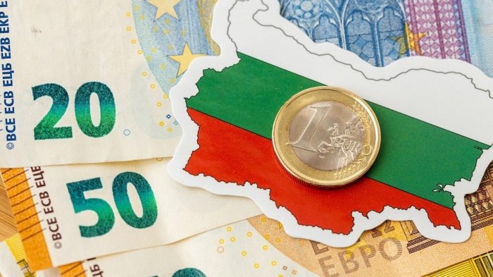 62% от българите виждат плавен преход към еврото