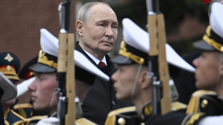 Как Путин превърна личния си образ в инструмент на властта