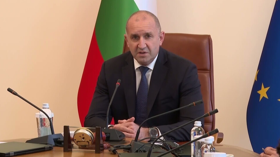Радев иска драконовски мерки срещу гонките и нарушителите