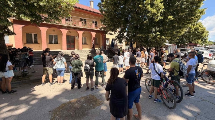 Протест в Лесново след случай с прегазено детско колело