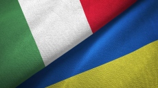 Италианският военен министър предлага работа на уволнения украински колега