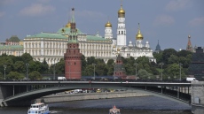 Русия твърди, че Западът готви обвинения за оръжия към картели