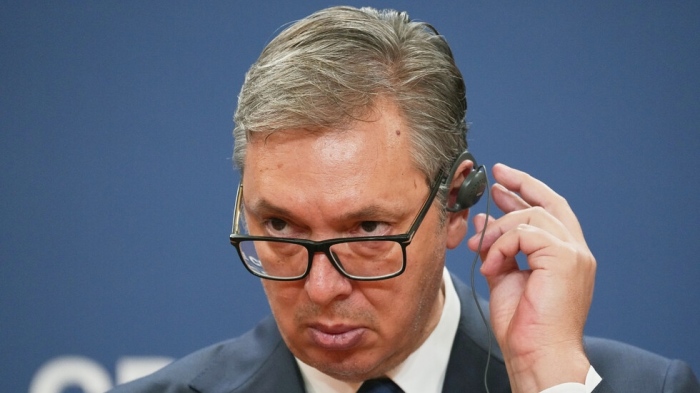 Вучич: Сръбските хеликоптери са по-мощни от помощта на ЕС