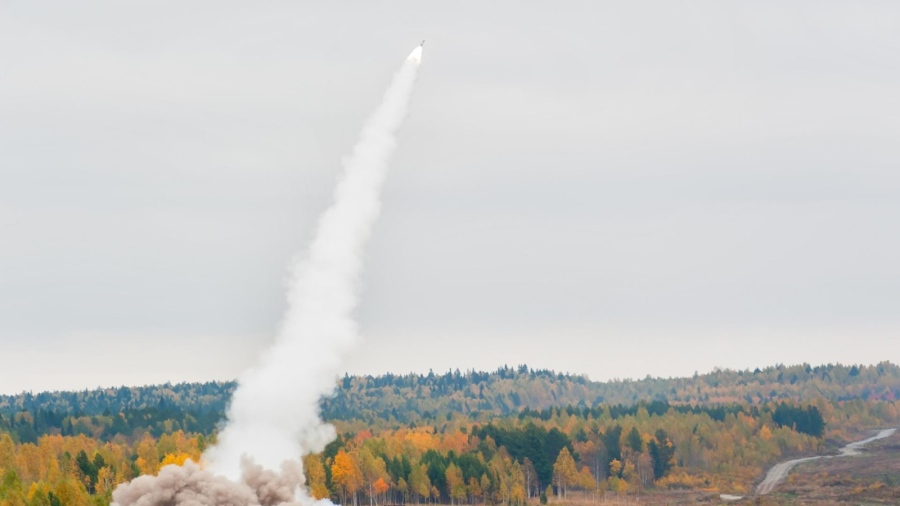 Русия изстреля междуконтинентална ракета от космодрума Плесецк