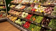 Гърция намалява цените на над 1700 основни стоки