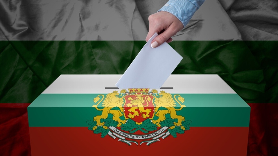 ГЕРБ решава за кандидат, а Йотова и Гюров събират комитети