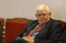 Комисията поиска оценка на бромхексина срещу грип и COVID