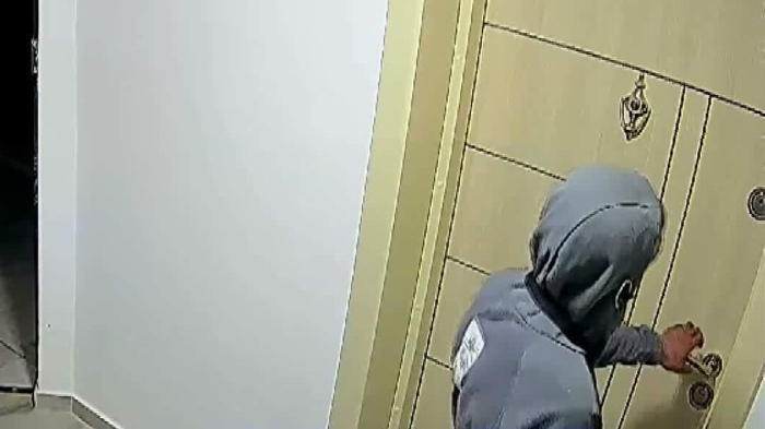 Крадец обра апартамент в центъра на София, докато стопаните спят