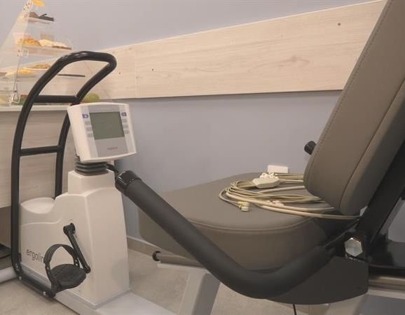 Нова лаборатория във Варна изследва деца с невродегенеративни болести