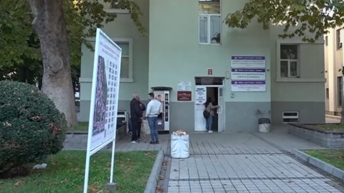 Десет души са задържани след акция в УМБАЛ Свети Георги