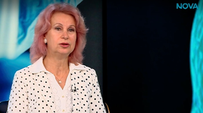 Проф. Христова очаква ваксините преди пика на грипа