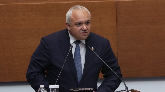 Демерджиев: Пеевски не е плащал лично за полетите си