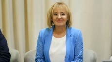 КЗП проверява сигнали за скъпи екскурзии, лекарства и услуги
