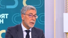 Вълчев: Радев ще има проблеми, ако Йотова стане президент