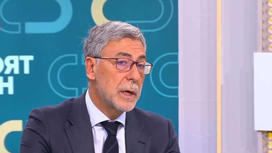 Вълчев: Радев ще има проблеми, ако Йотова стане президент