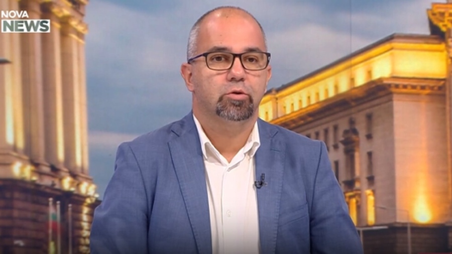 Симеонов: Йотова наложи удобните за нея теми в дебата